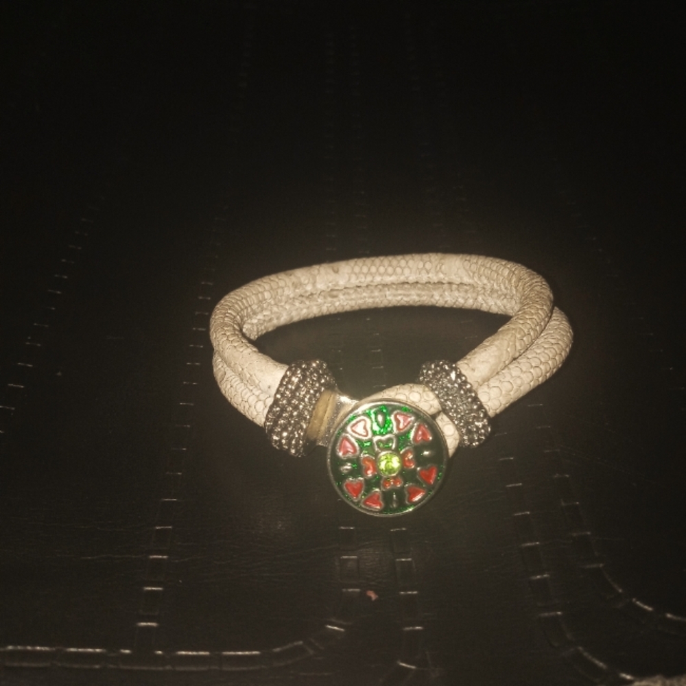 Snap Bracelet